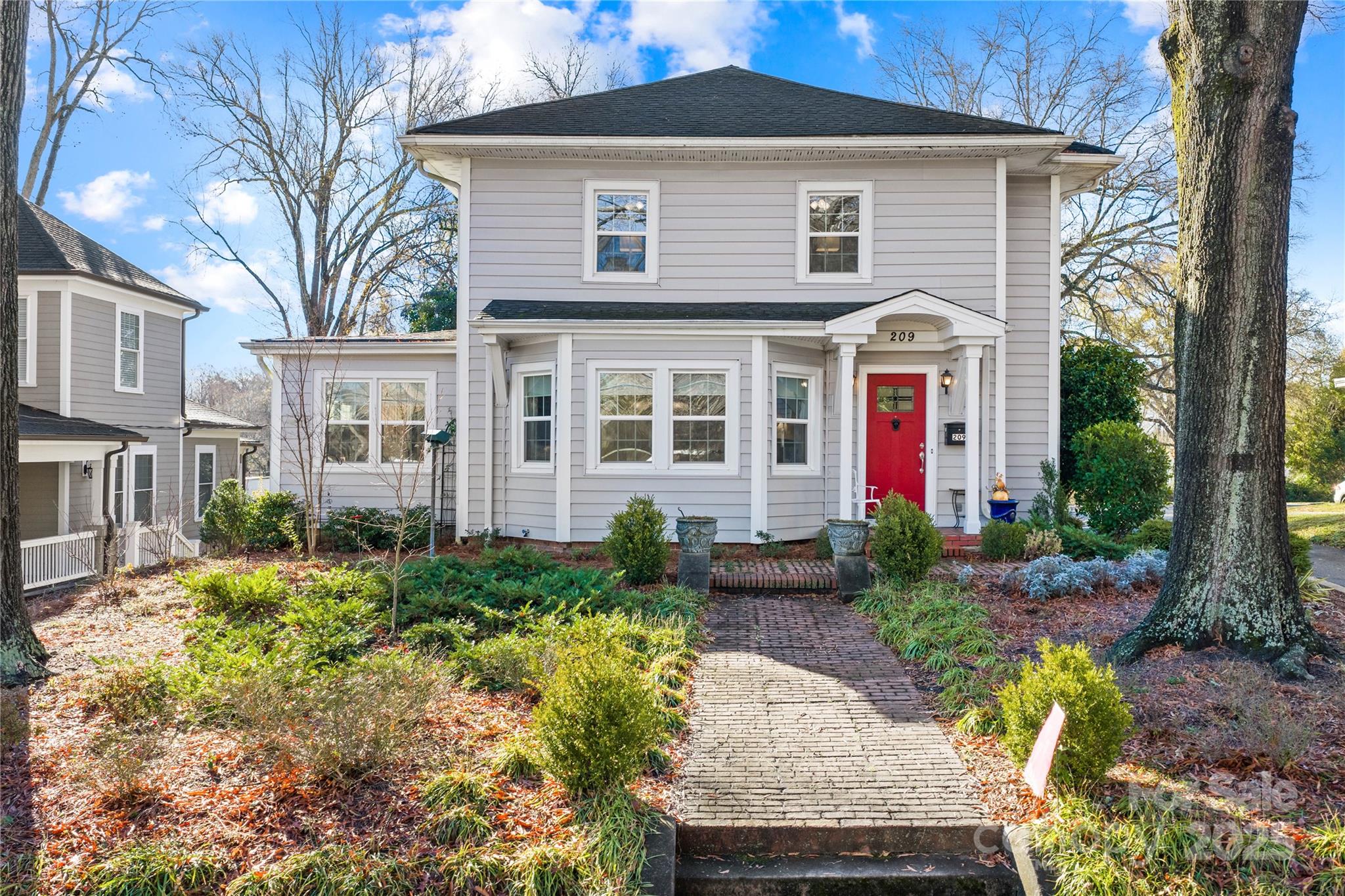 209 W 3rd Avenue, Gastonia, NC. property listing photo