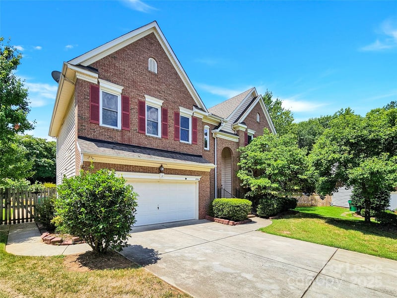 8534 Headford Road, Charlotte, NC - 4 beds, 2.5 baths, 3,246 sqft - $9,000
