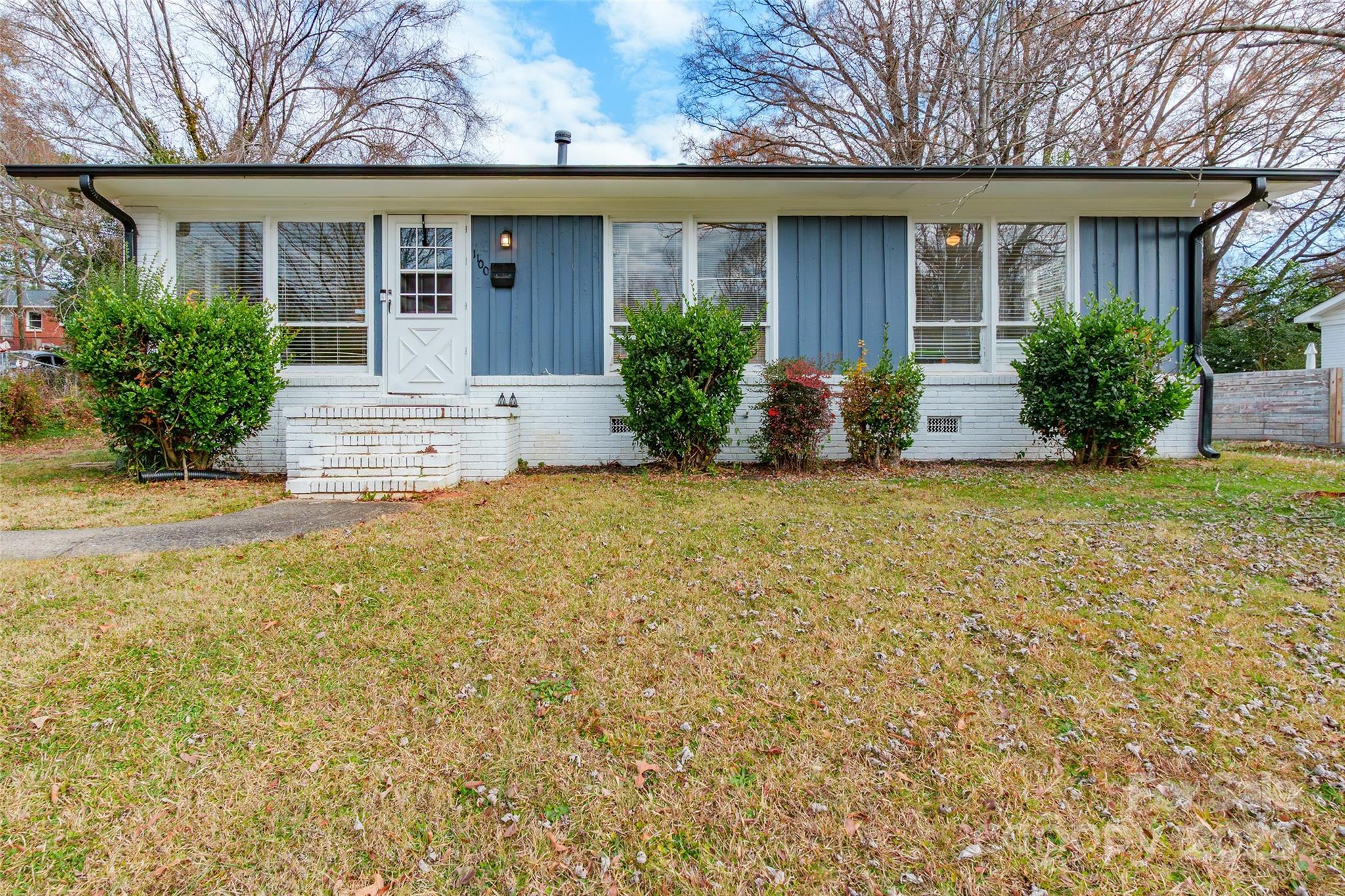 1100 Rollingwood Drive, Charlotte, NC. property listing photo