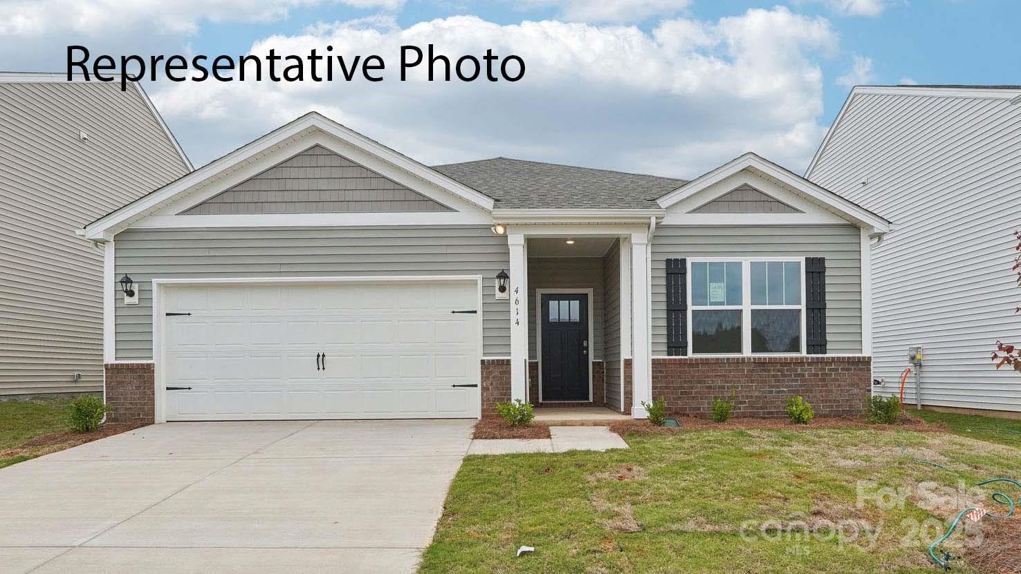 211 Mary Locke Way, Statesville, NC — property listing photo