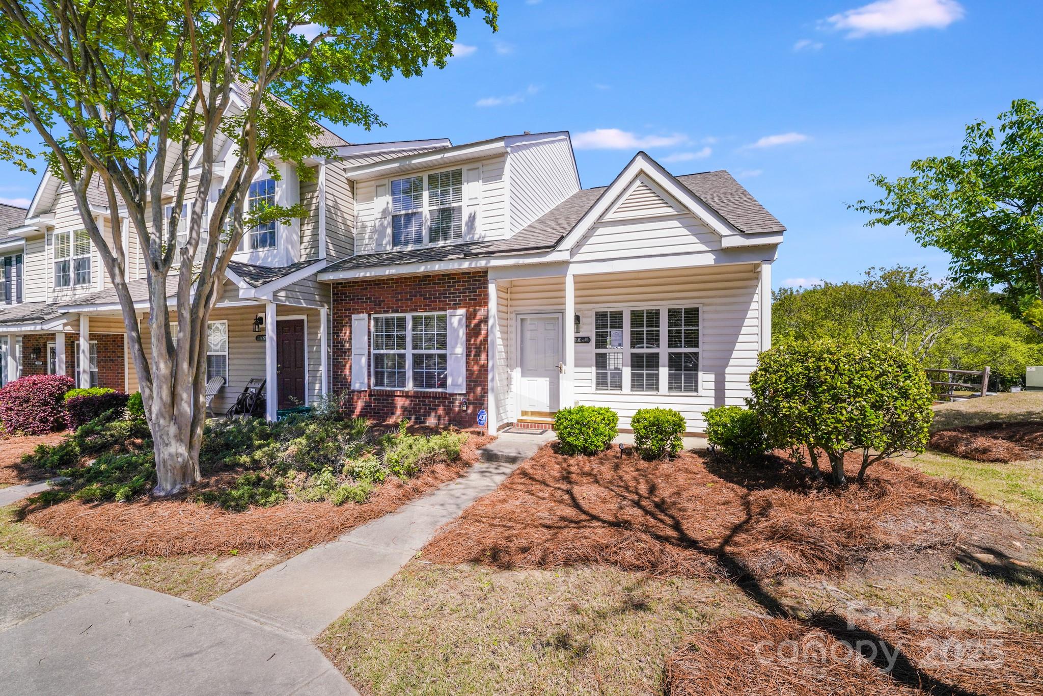 17125 Greenlawn Hills Court, Charlotte, NC. property listing photo