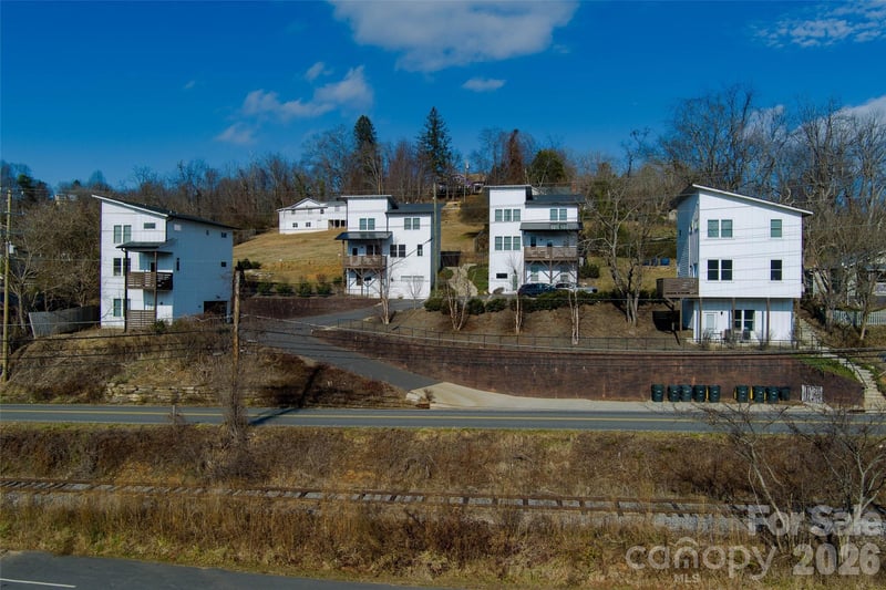 1057, 1061, 1063 Riverside Drive, Asheville, NC - 10 beds, 1.5 baths, 5,345 sqft - $1,690,000
