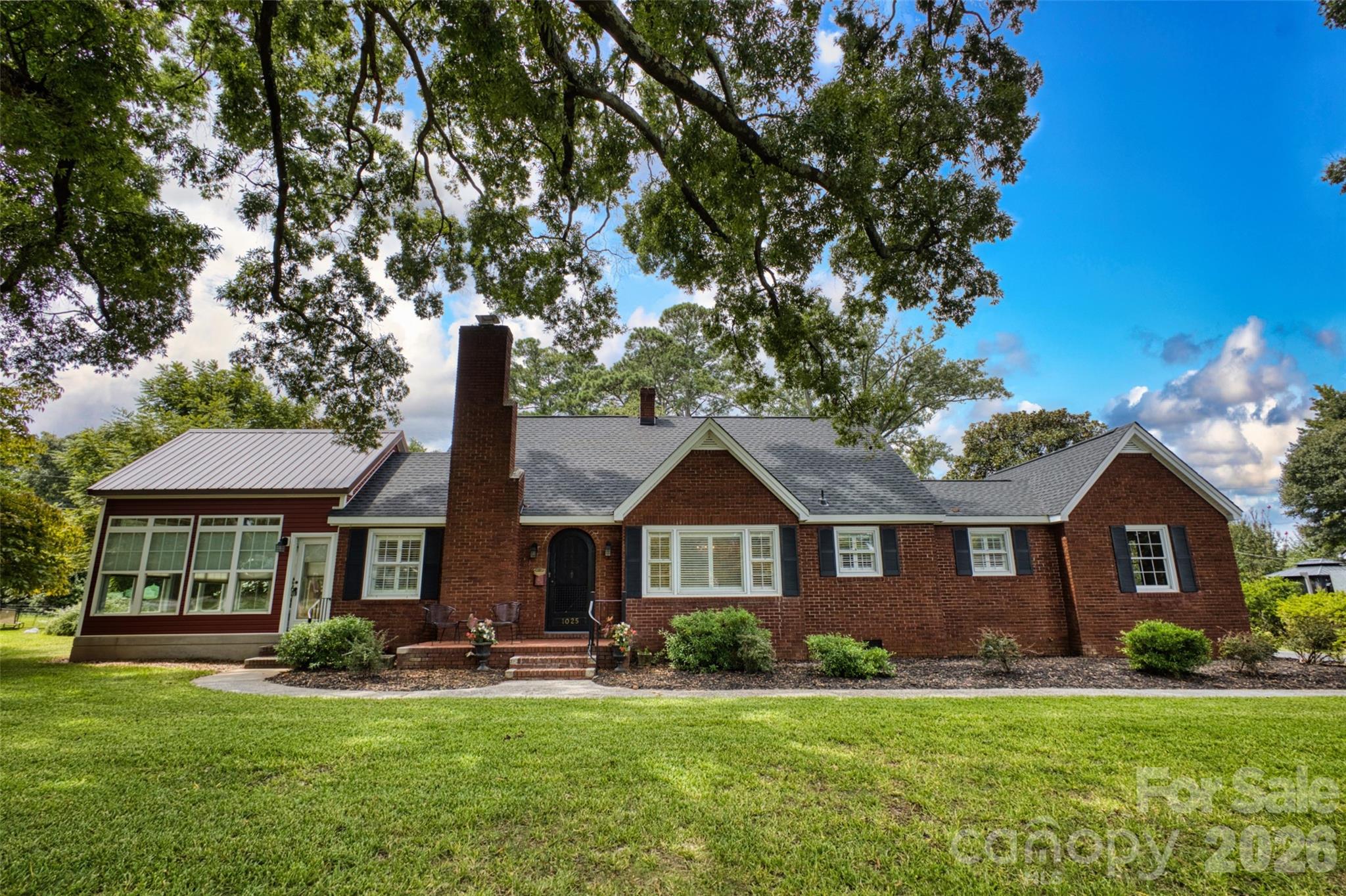 1025 Myrtle Drive, Rock Hill, SC. property listing photo