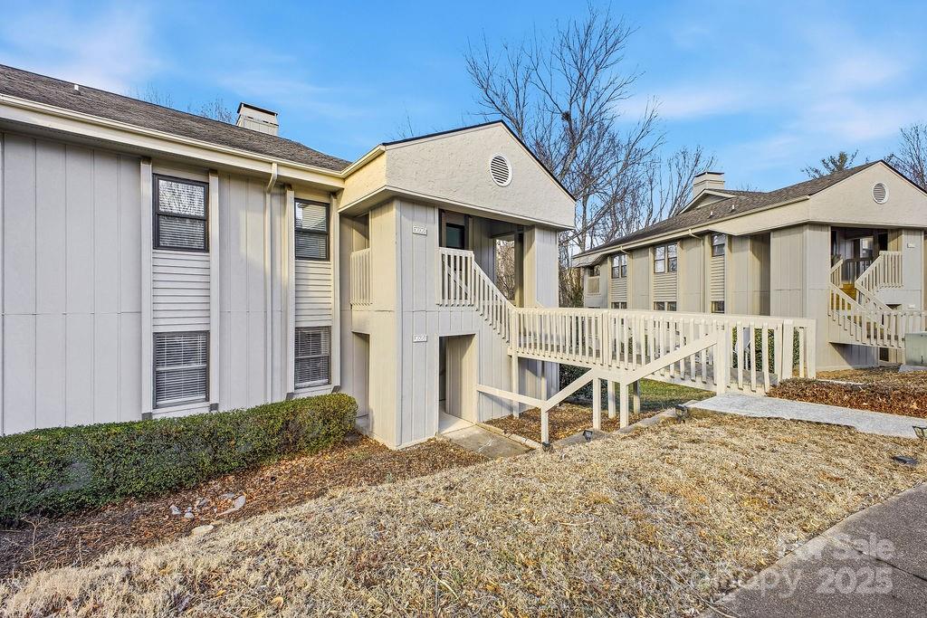 1605 Abbey Circle, Asheville, NC. property listing photo