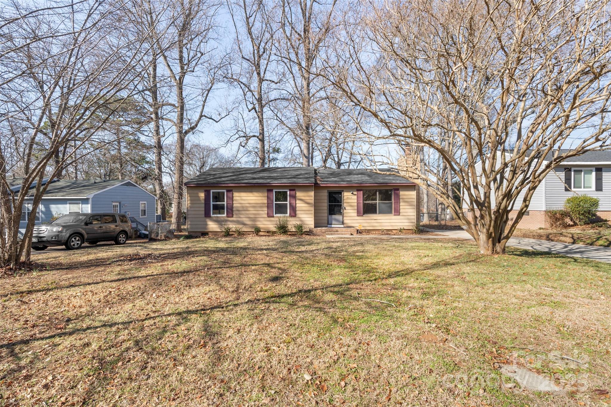 10010 Garth Wood Road, Charlotte, NC. property listing photo