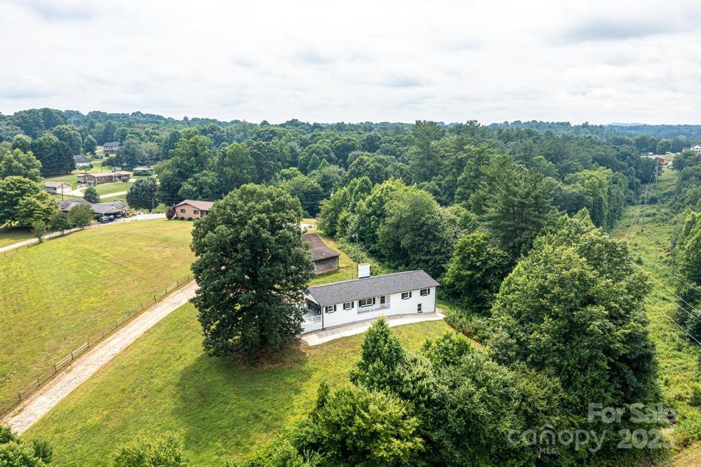3398 Shamrock Heights, Hudson, NC. property listing photo