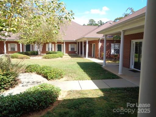 7041 Somerset Springs Drive, Charlotte, NC. property listing photo