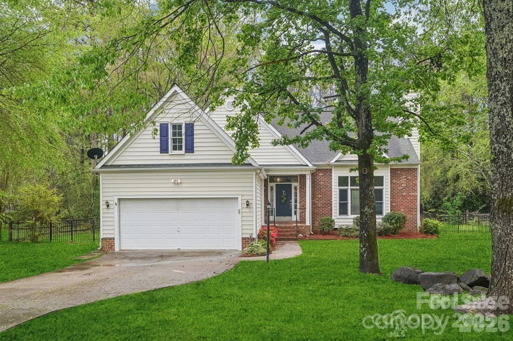 11333 Snapfinger Drive, Charlotte, NC. property listing photo