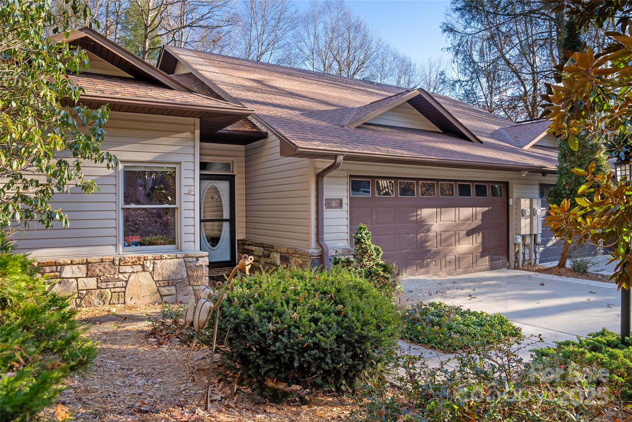 4 Unoga Court, Brevard, NC. property listing photo