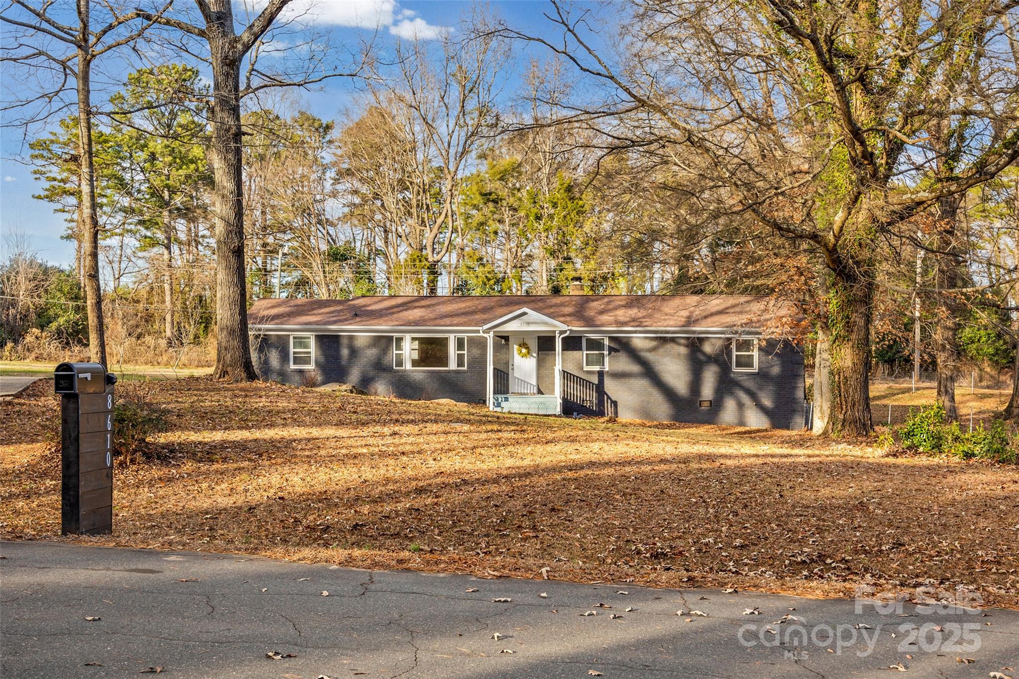 8610 Douglas Drive, Charlotte, NC. property listing photo