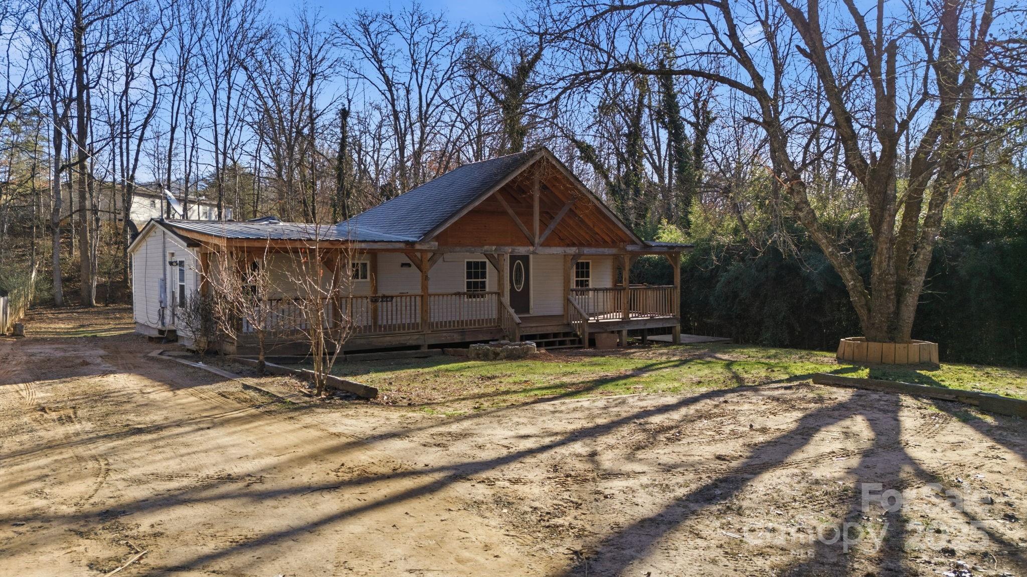 102 Garnett Trace Road, Franklin, NC. property listing photo