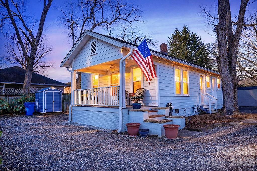 44 S Oaklawn Avenue, Brevard, NC. property listing photo