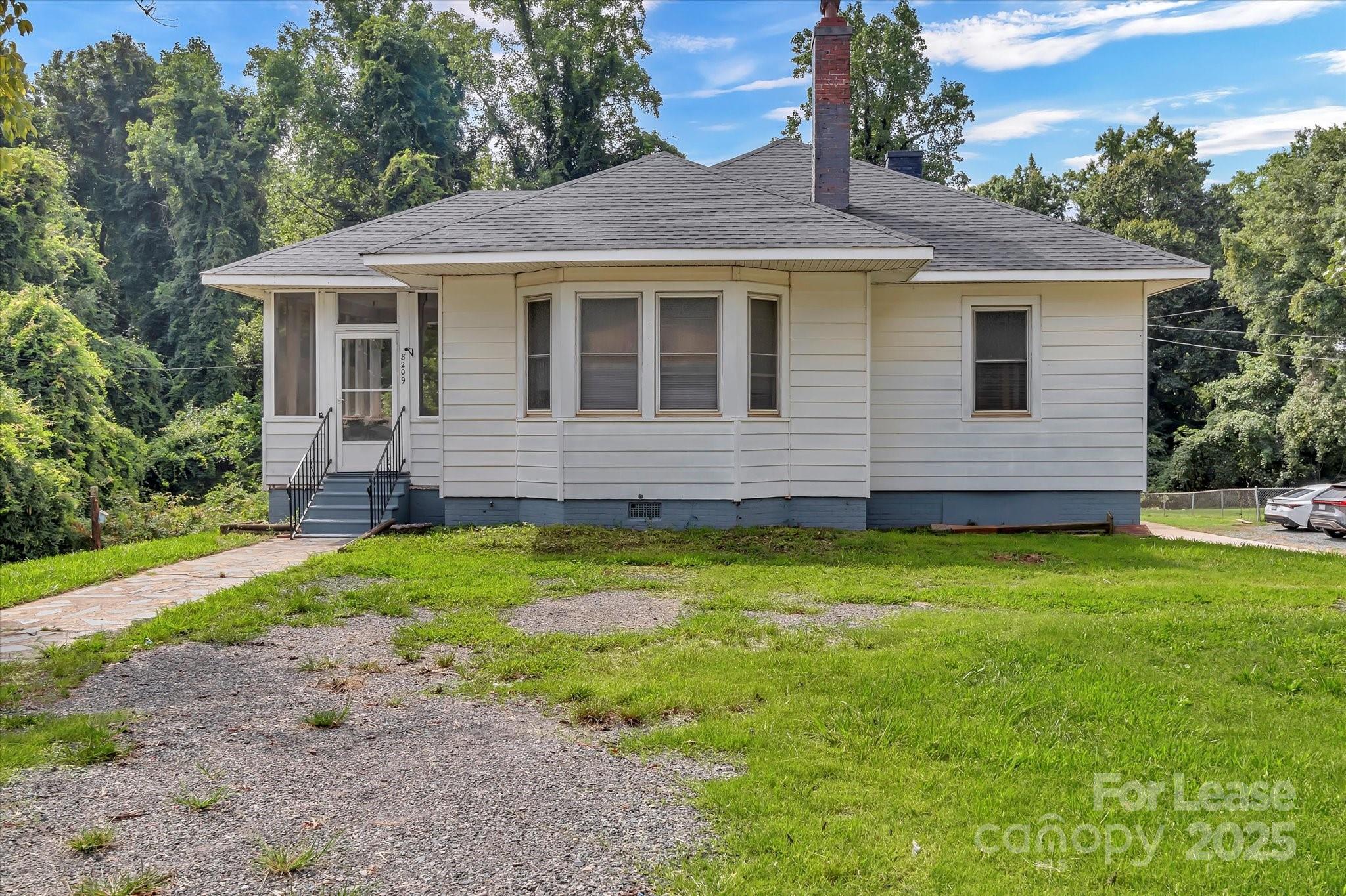 8209 Moores Chapel, Charlotte, NC. property listing photo