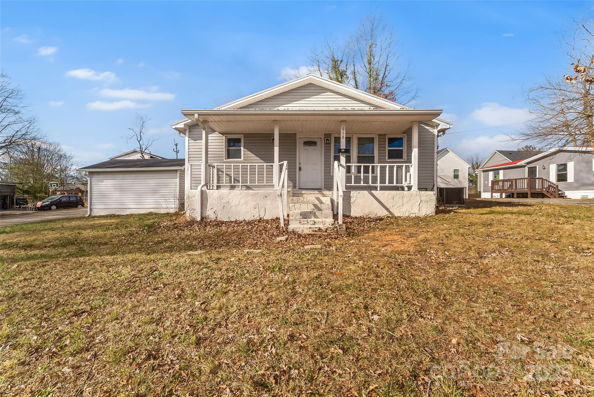 618 Center, Hickory, NC. property listing photo