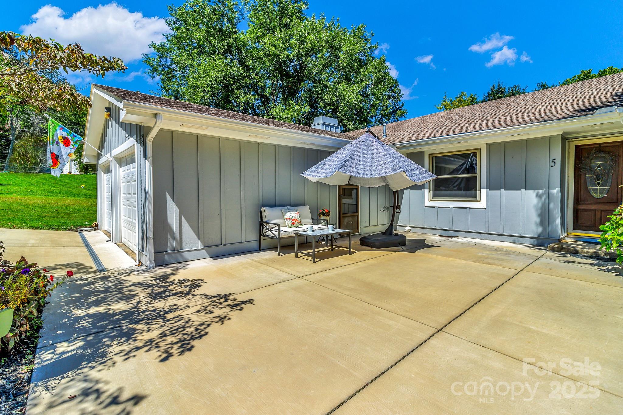 5 Fairway Drive, Arden, NC. property listing photo