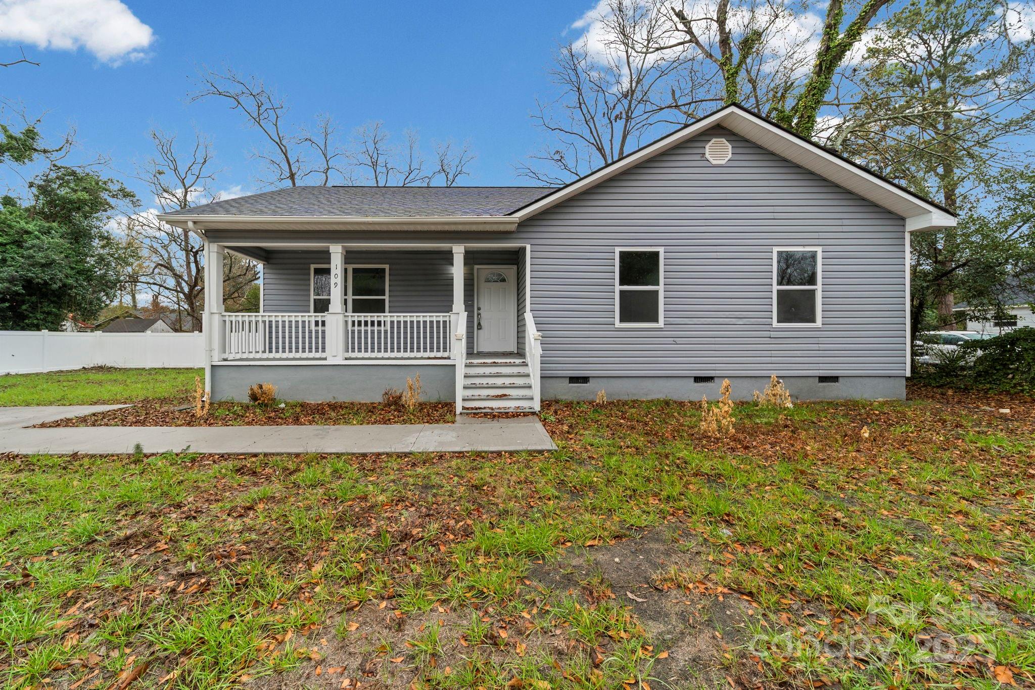 109 Haddock, Orangeburg, SC. property listing photo