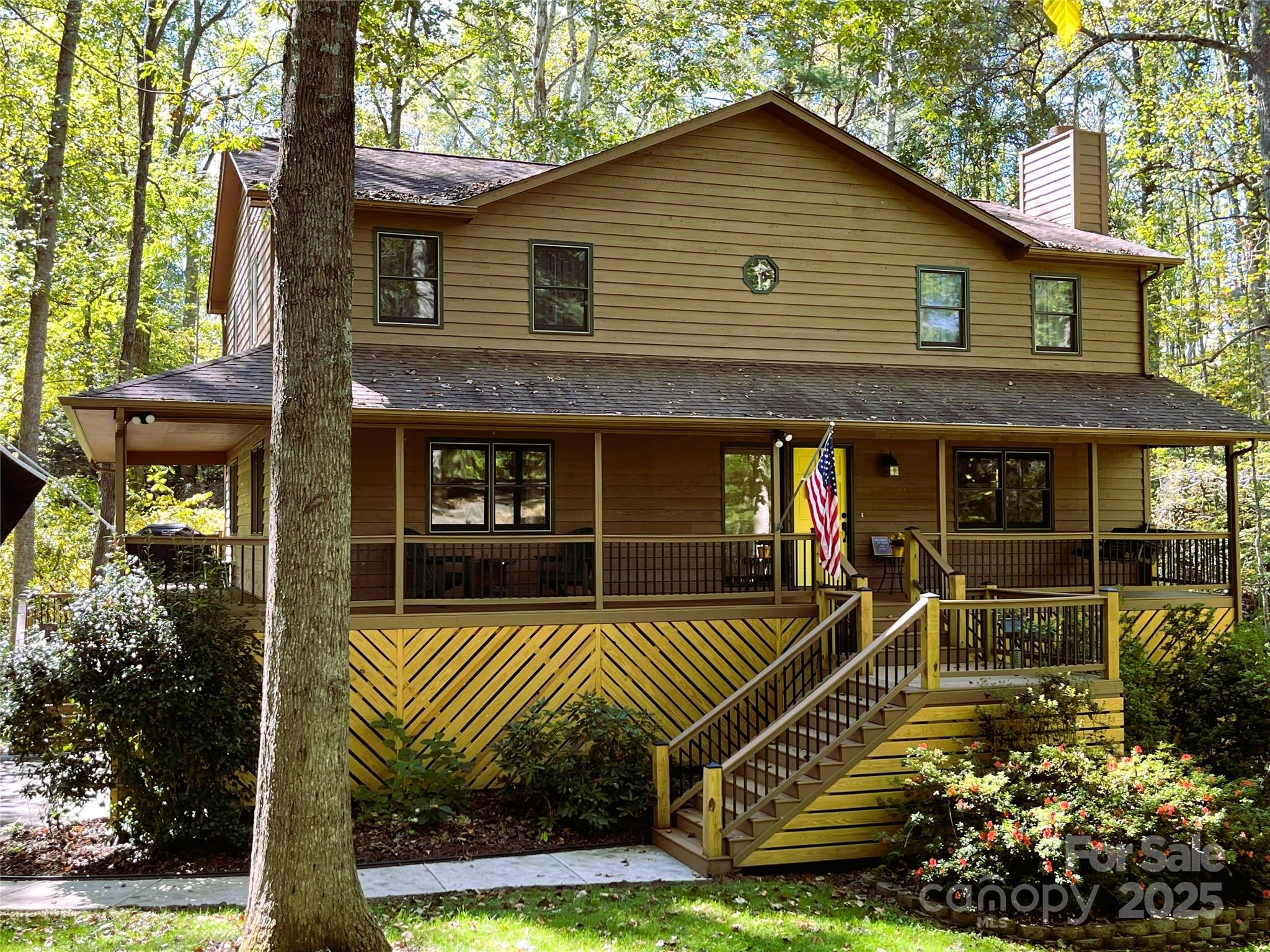 17 Morris Drive, Weaverville, NC. property listing photo