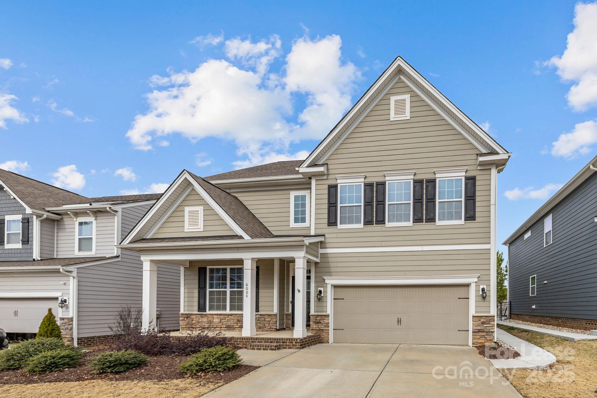 6004 Oakmere Road, Waxhaw, NC. property listing photo