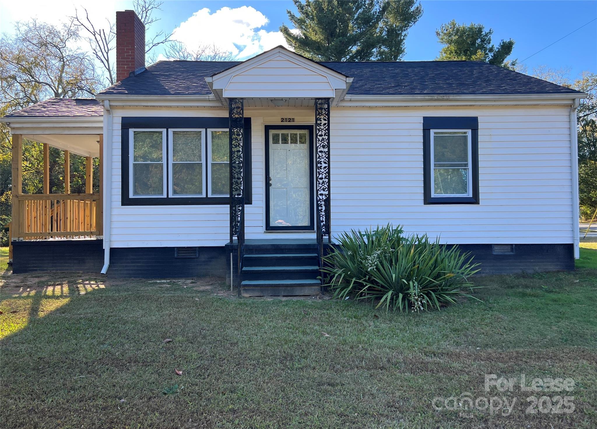 2121 N New Hope Road, Gastonia, NC. property listing photo