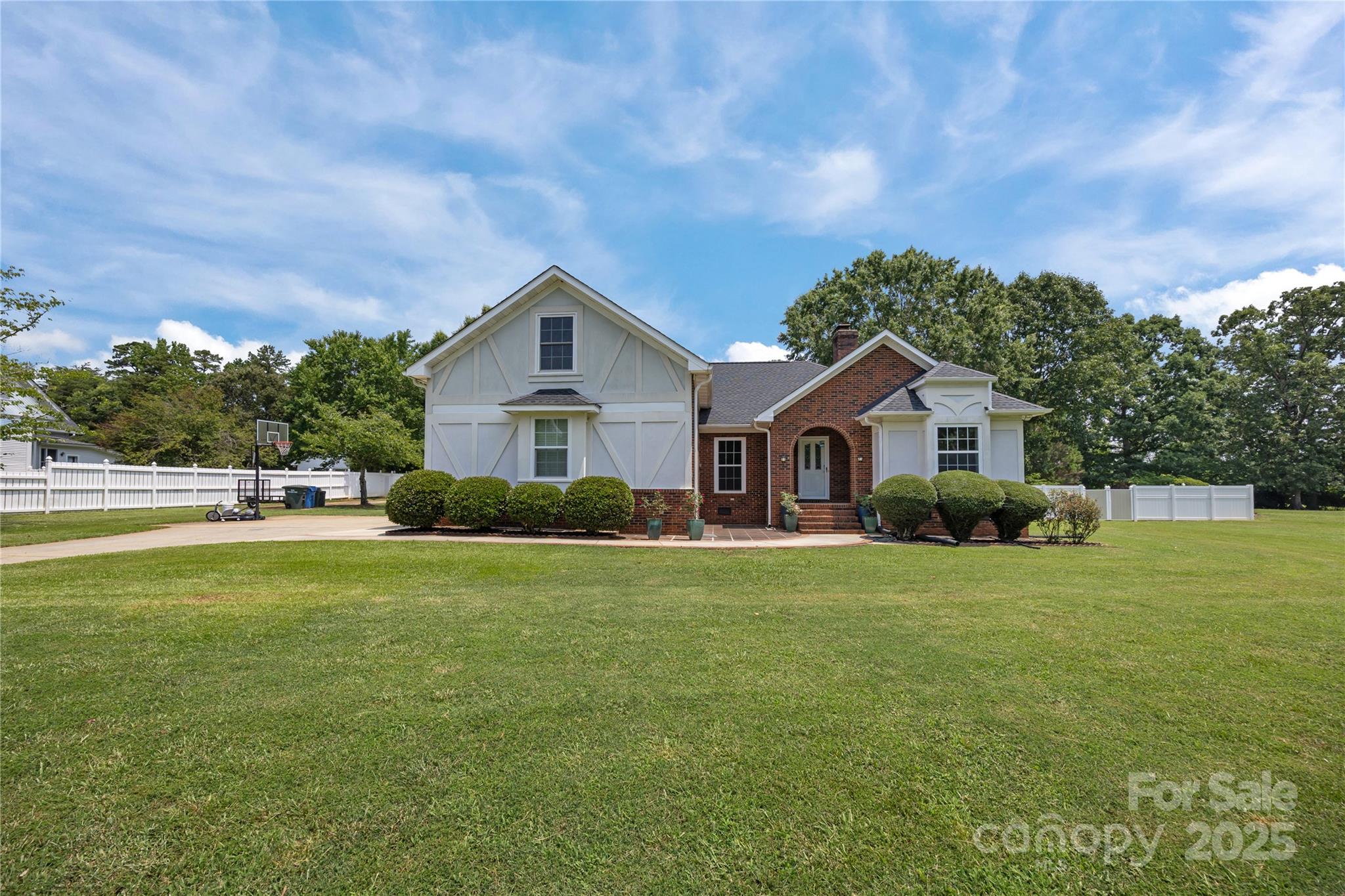 4116 Hoodridge Lane, Mint Hill, NC. property listing photo