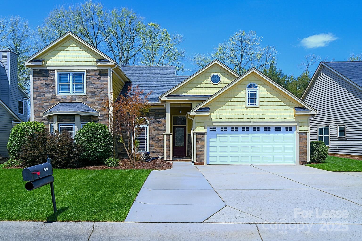 131 Ashford Hollow Lane, Mooresville, NC. property listing photo