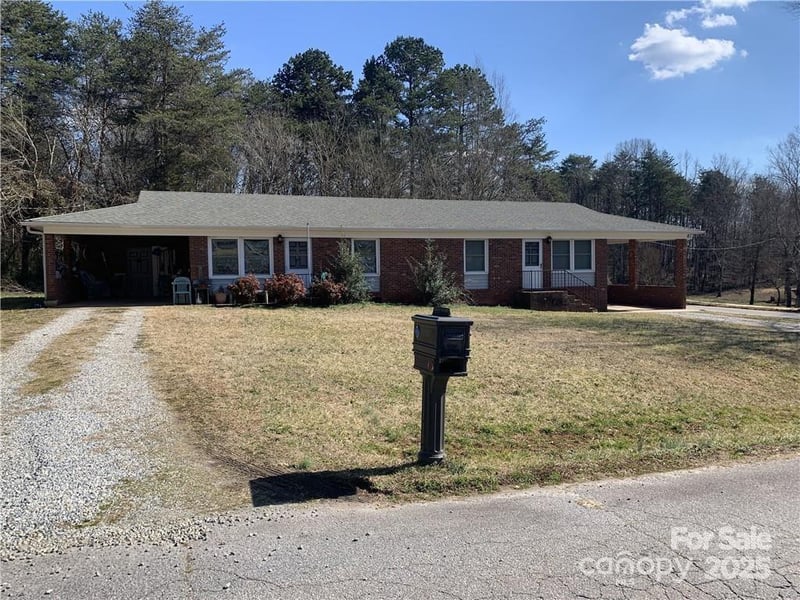 2706 and 2708 Harwell, Claremont, NC - 4 beds, 0 baths, 1,650 sqft - $285,000