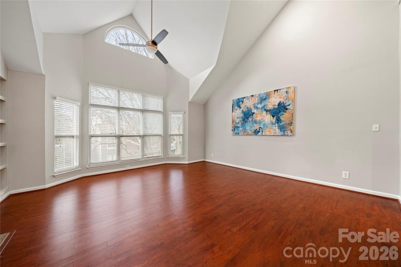 509 N Graham Street Apt 3C, Charlotte, NC - 2 beds, 2 baths, 1,170 sqft - $300,000