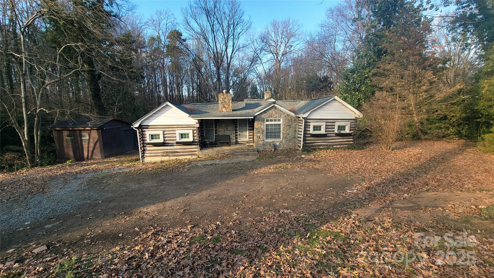 1517 Summerville Road, Charlotte, NC. property listing photo