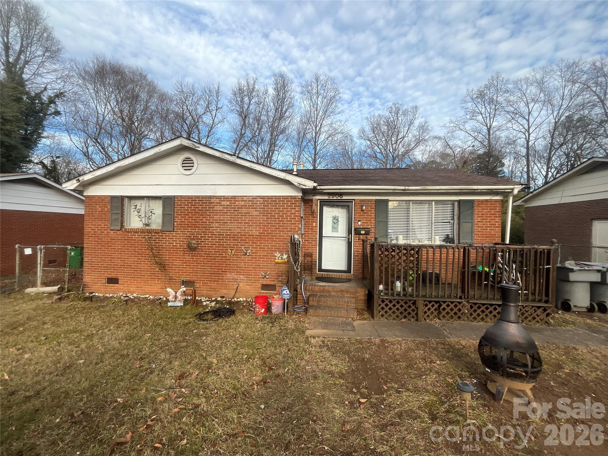 2906 Cedarhurst, Charlotte, NC. property listing photo