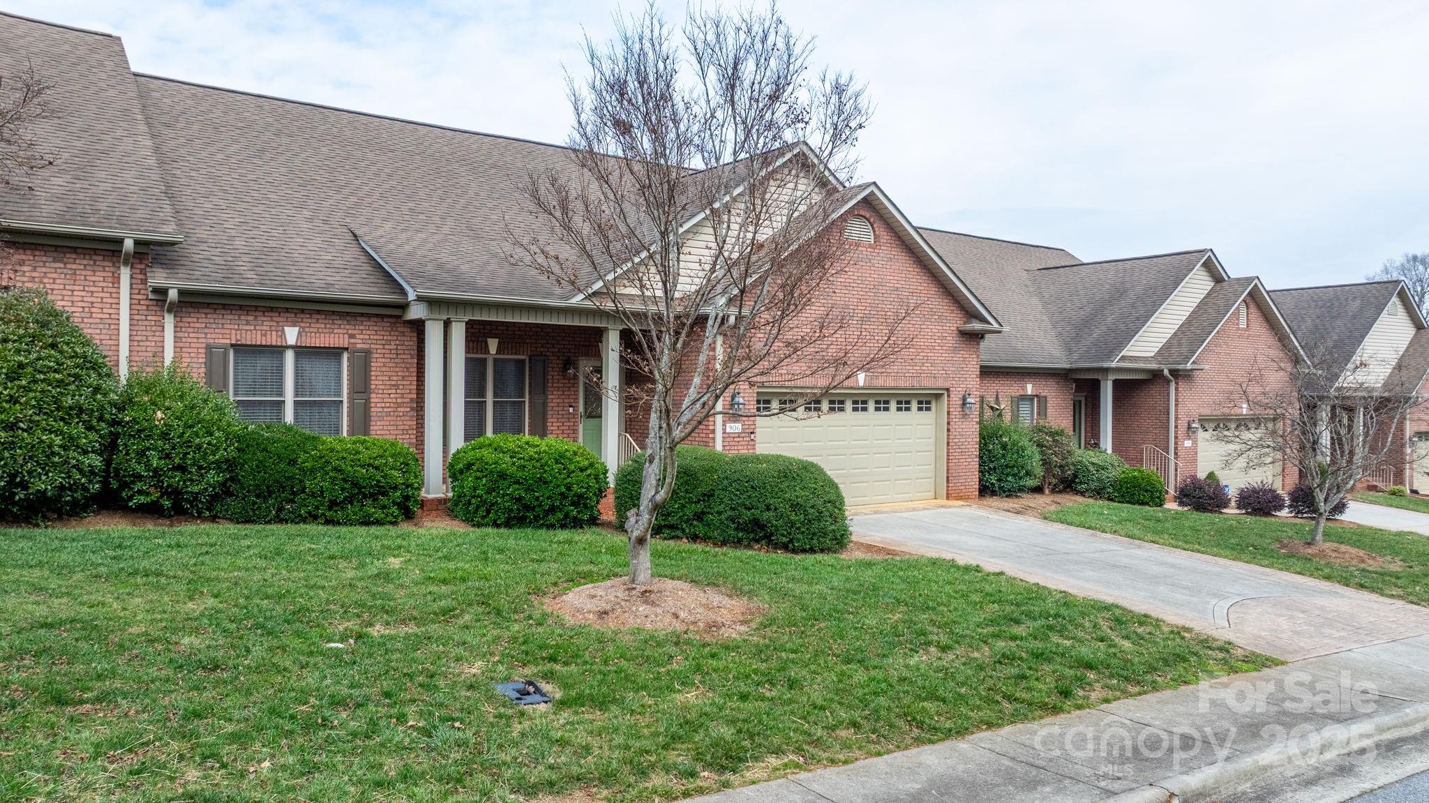 906 3rd Street Drive NE, Conover, NC. property listing photo