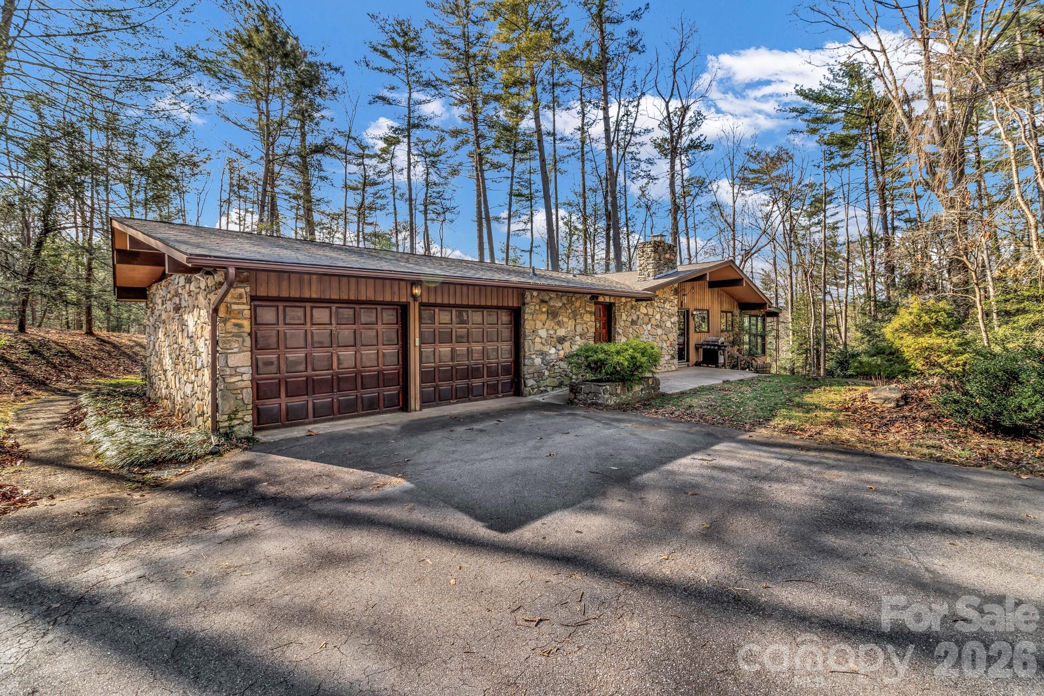 3 Frith Drive, Asheville, NC. property listing photo