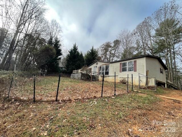 19 Robin Lane, Asheville, NC. property listing photo