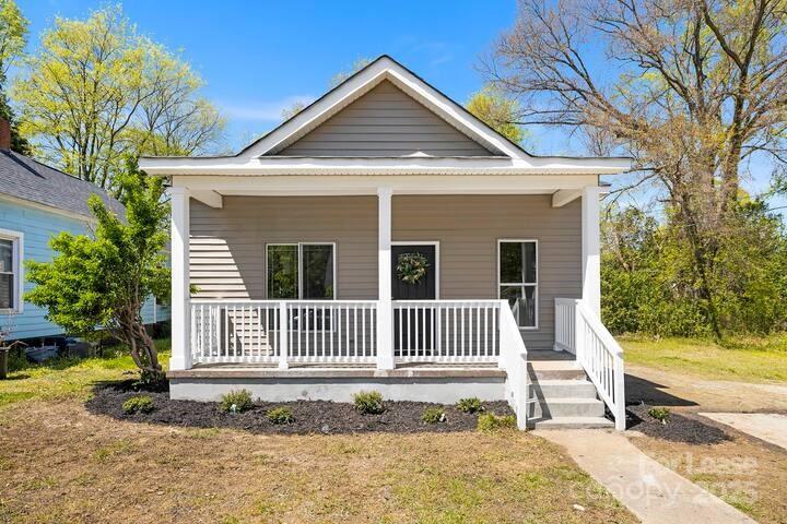 1806 Vinton Street, Charlotte, NC. property listing photo