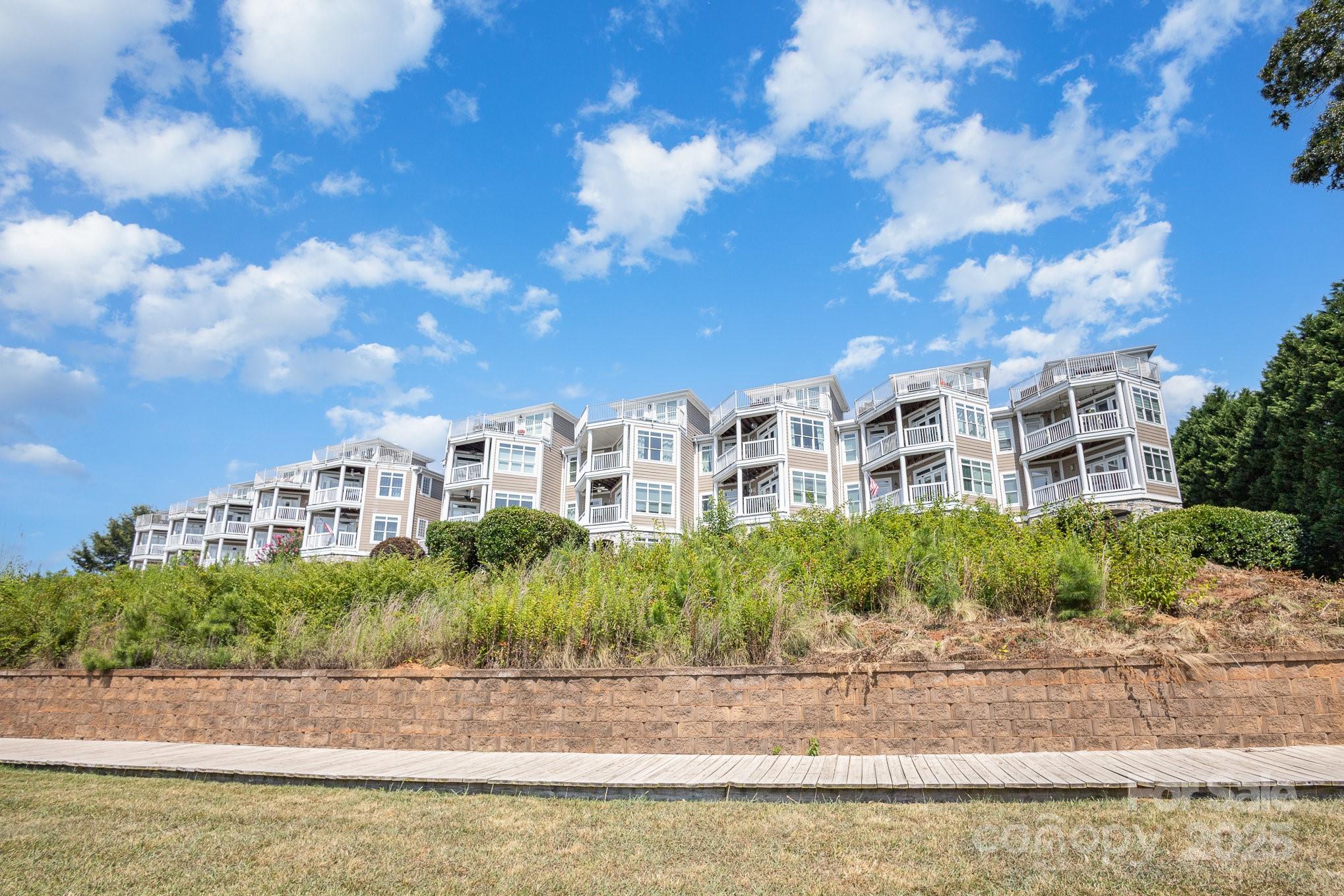 637 Williamson Road Apt 109, Mooresville, NC. property listing photo
