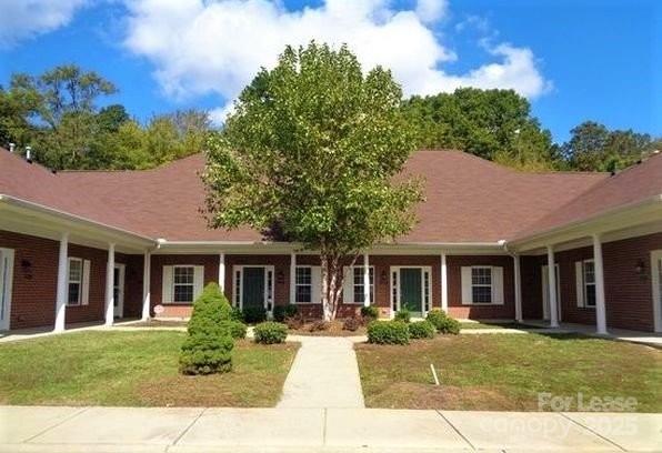 7167 Somerset Springs Drive, Charlotte, NC. property listing photo