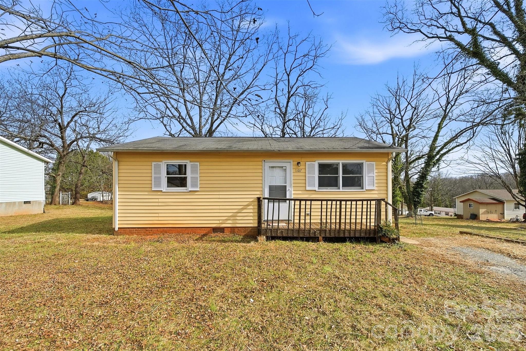 1107 N Davis Avenue, Newton, NC. property listing photo