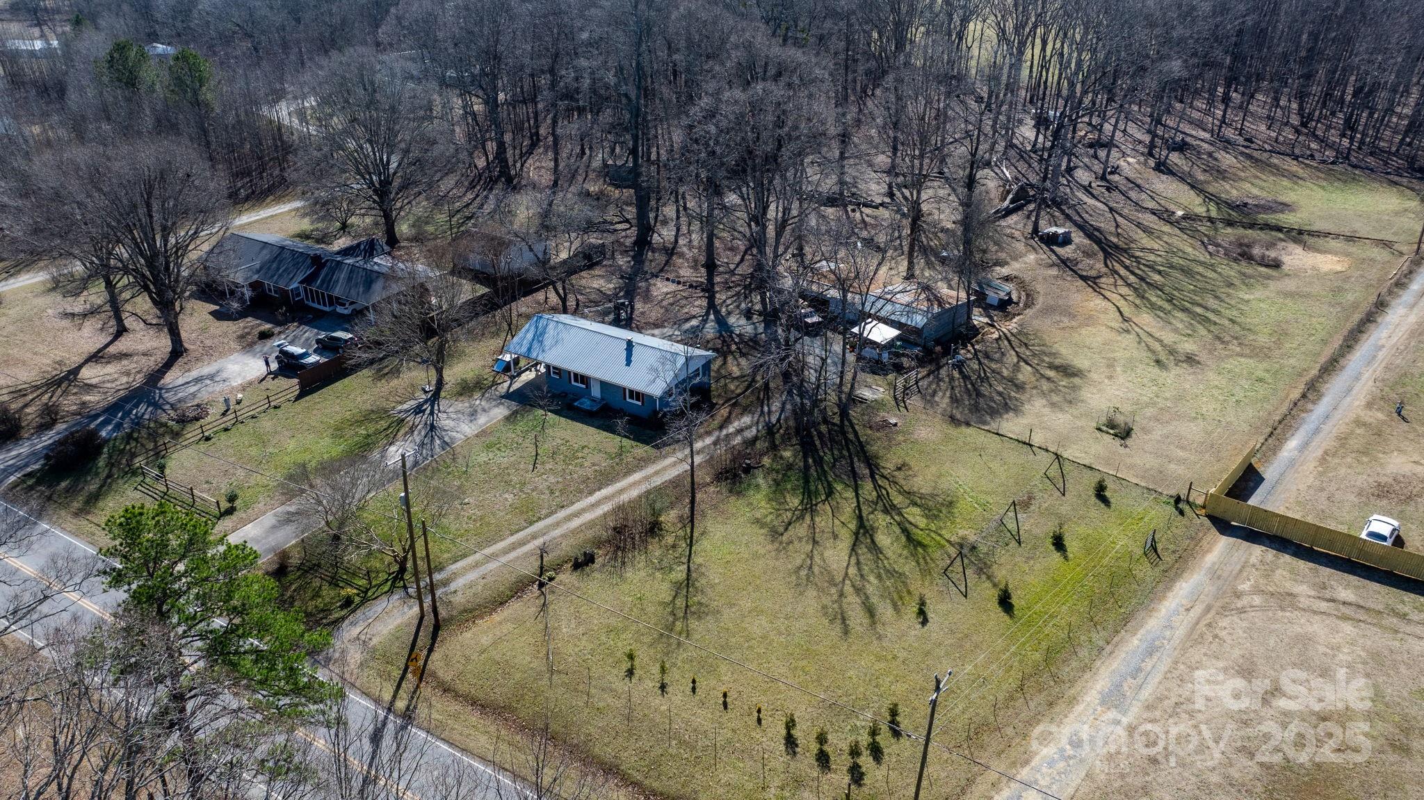 3021 Tryon Courthouse Road, Bessemer City, NC. property listing photo