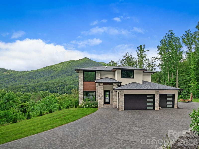 22 Chesten Mountain Drive, Asheville, NC - 3 beds, 4 baths, 3,084 sqft - $1,690,000