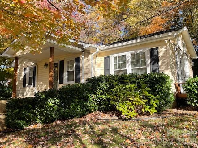 271 Wiggins Road, Candler, NC. property listing photo