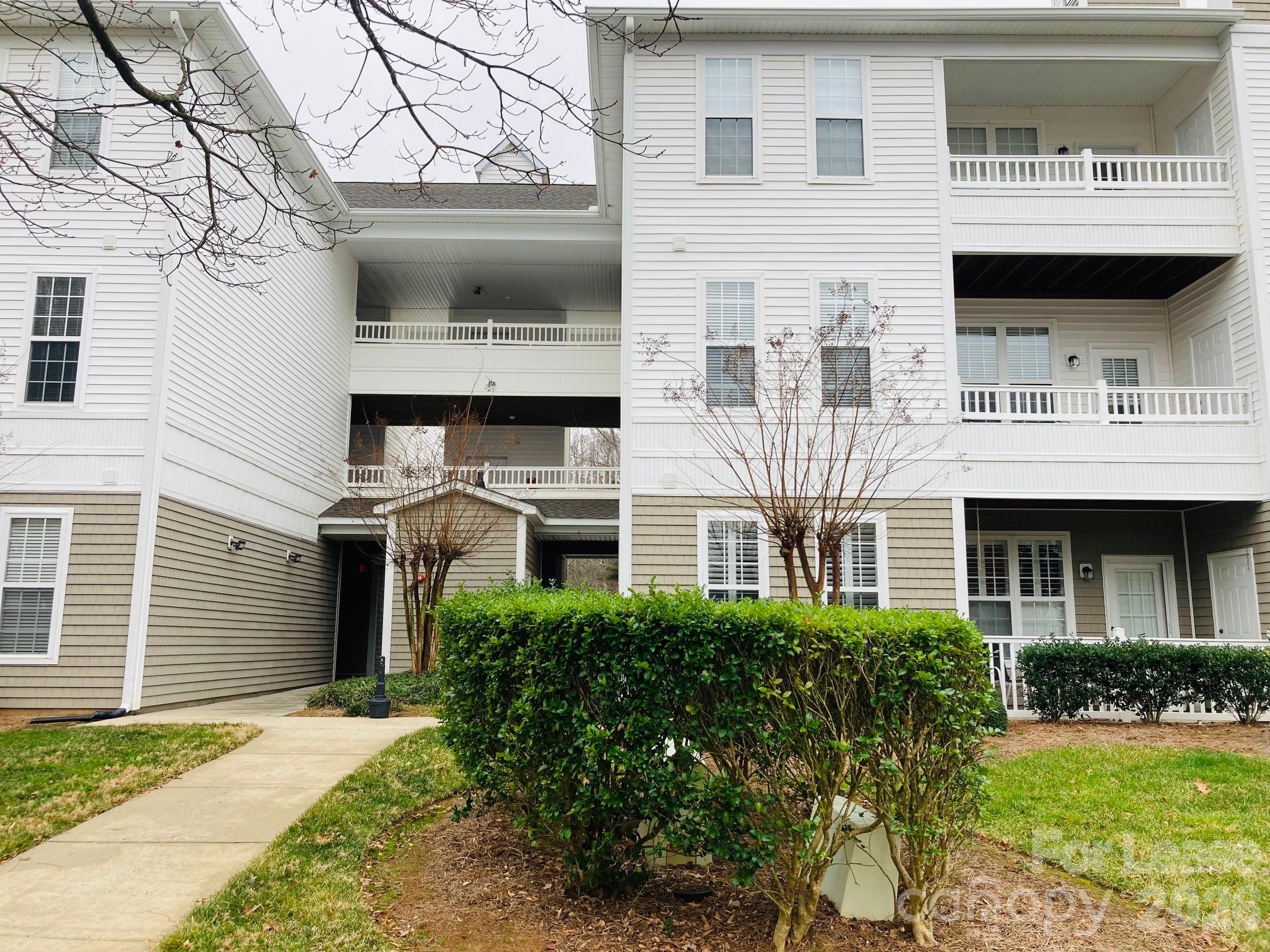 18001 Delmas Drive Apt 1C, Cornelius, NC. property listing photo