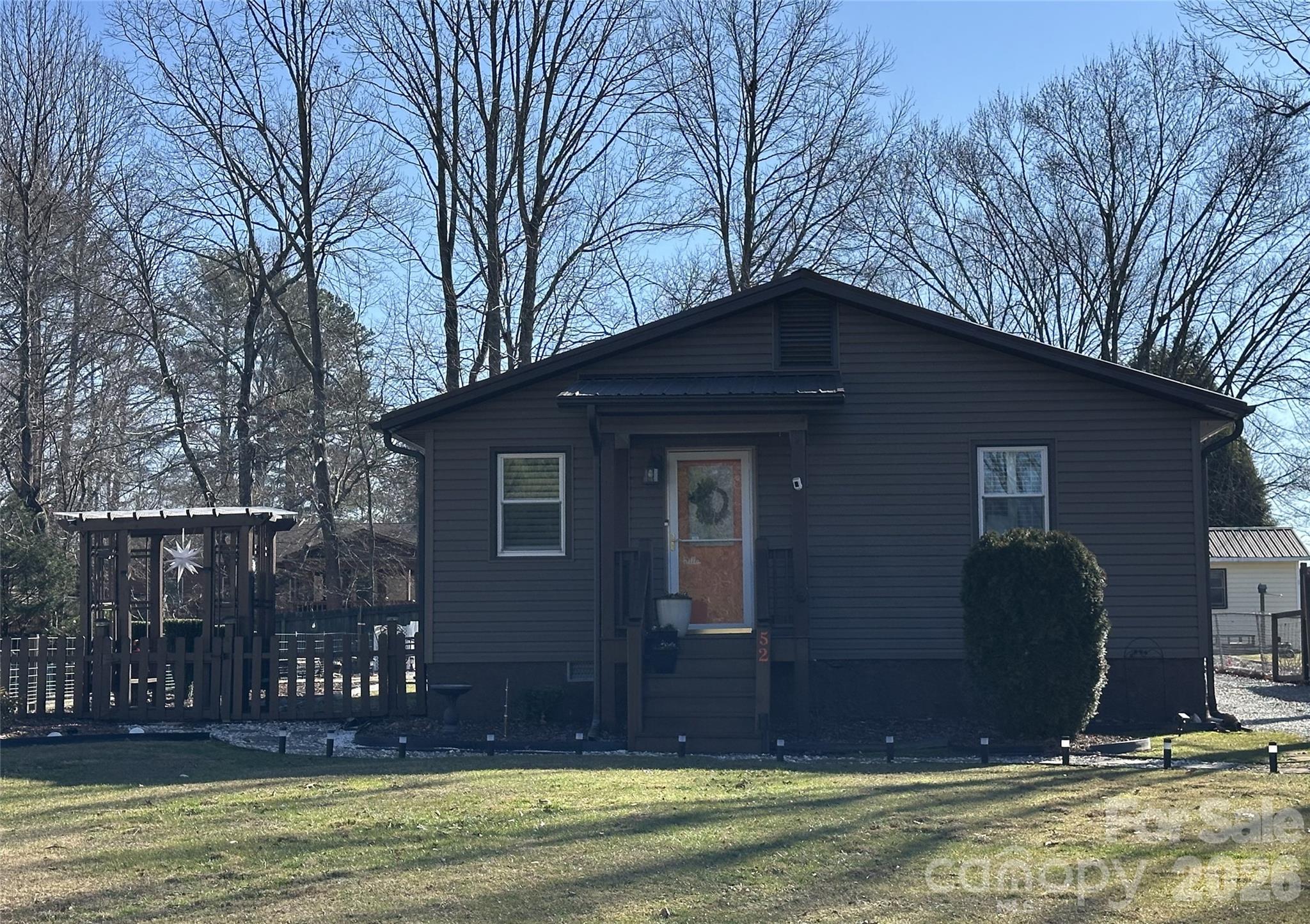 52 SLABWOOD Lane, Flat Rock, NC. property listing photo