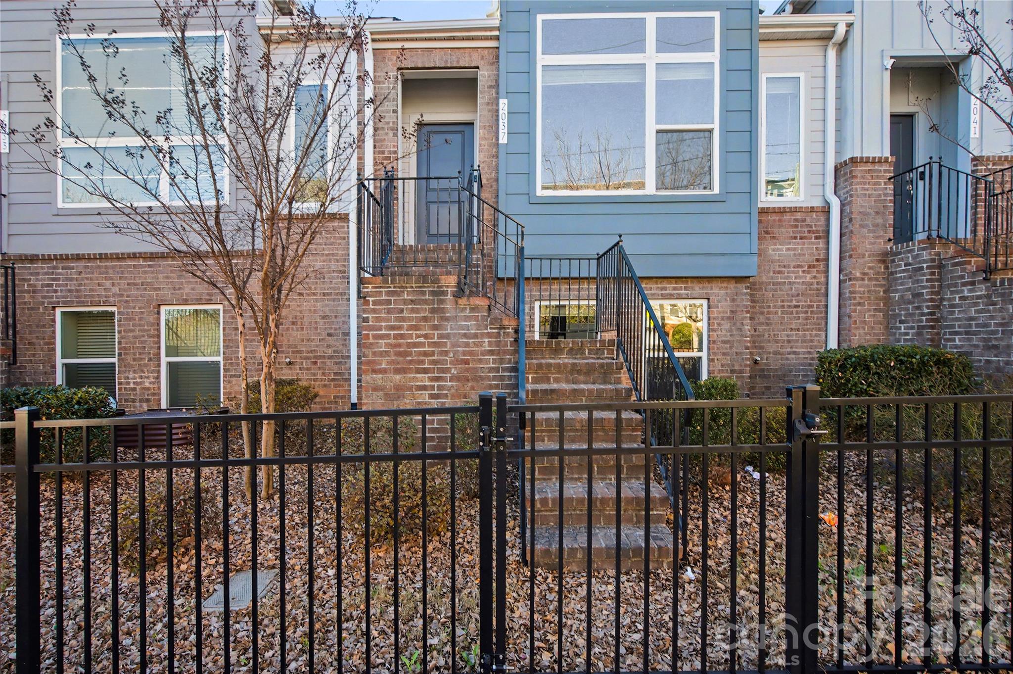 2037 Statesville, Charlotte, NC. property listing photo