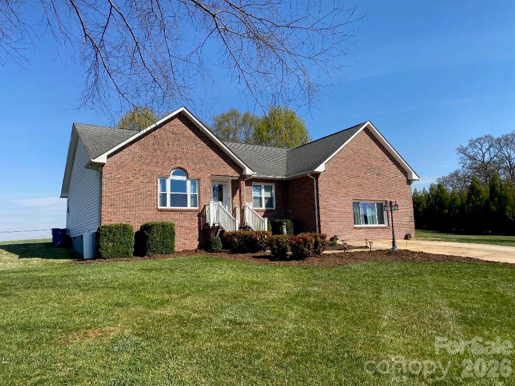 3955 Northernmistic Drive, Maiden, NC. property listing photo