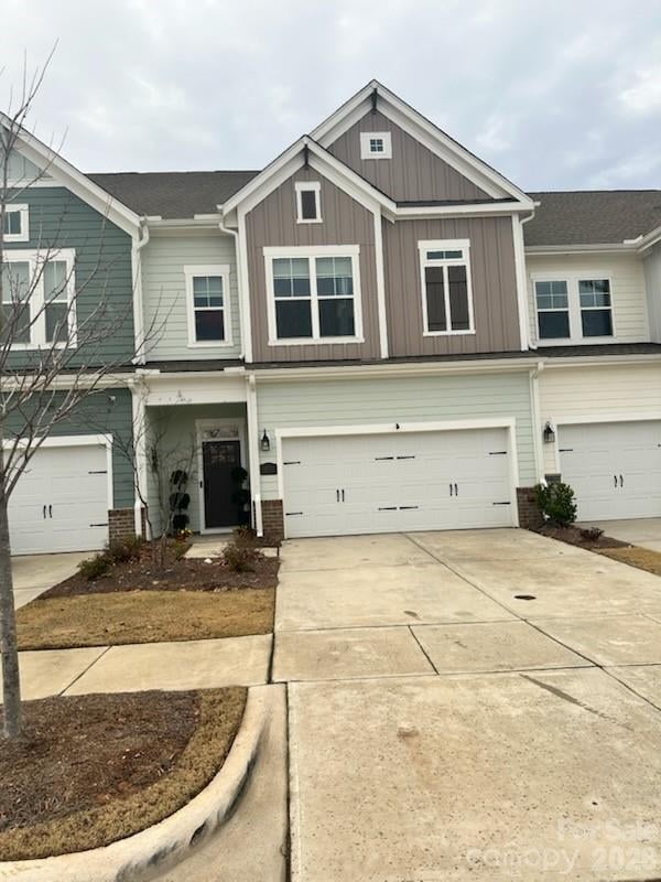 8134 Houser Street, Cornelius, NC - 3 beds, 3.5 baths, 2,569 sqft - $630,000