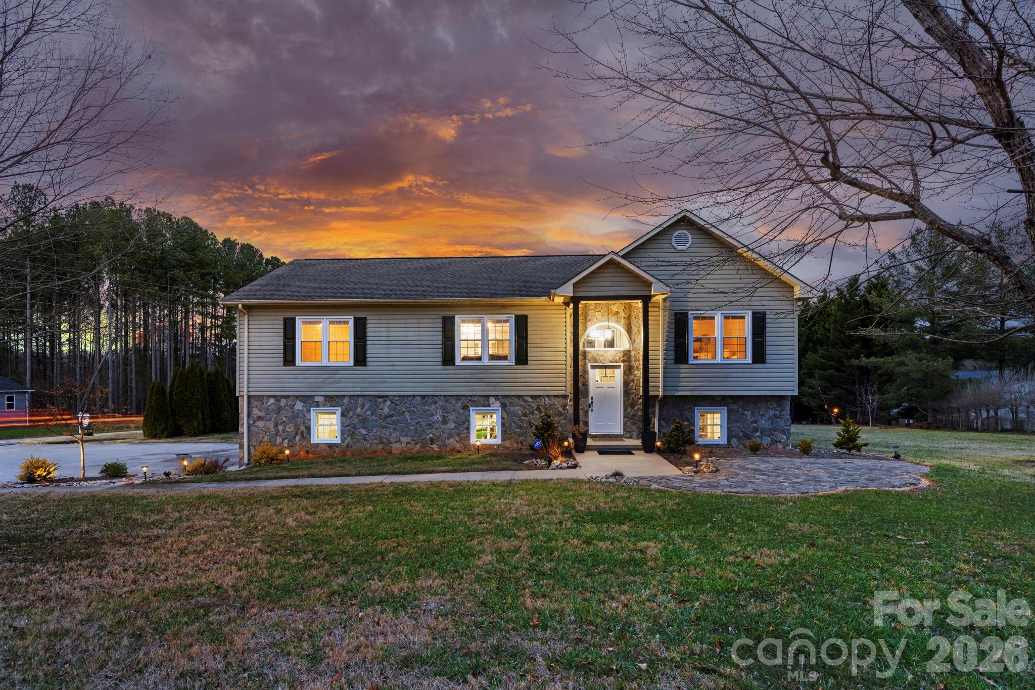 5750 Ellenwood Road, Granite Falls, NC. property listing photo