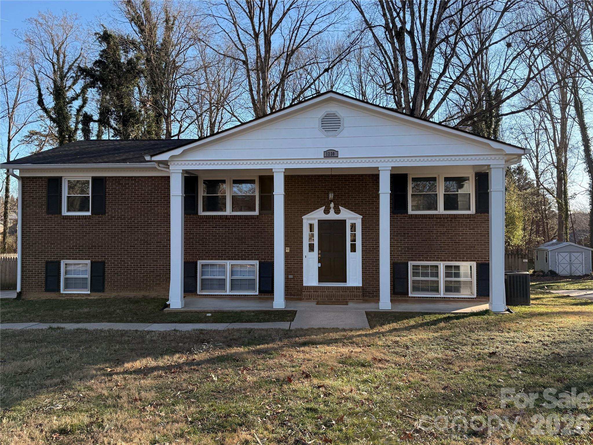 1230 18th Avenue NE, Hickory, NC. property listing photo