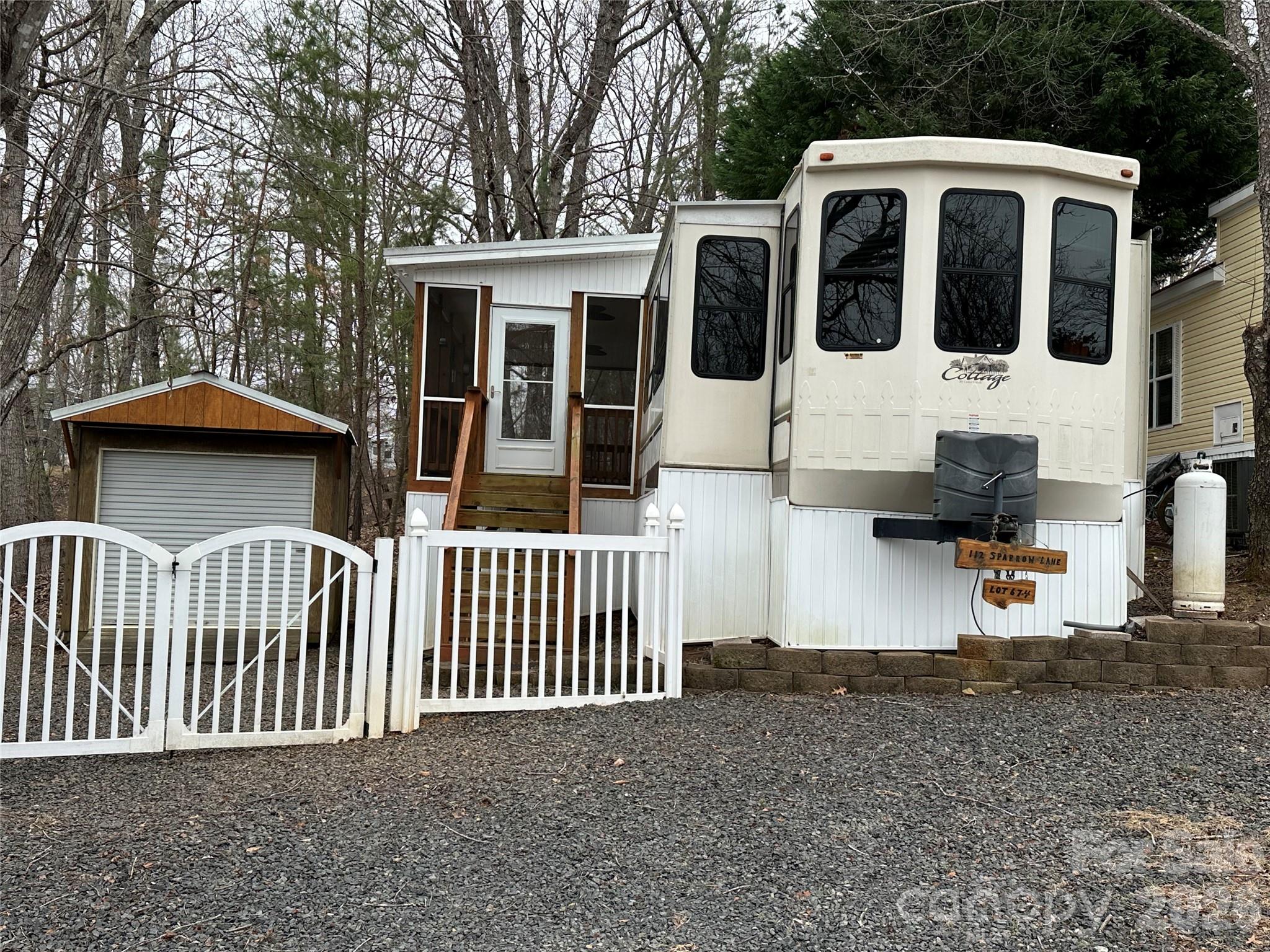 112 Sparrow Lane, New London, NC. property listing photo