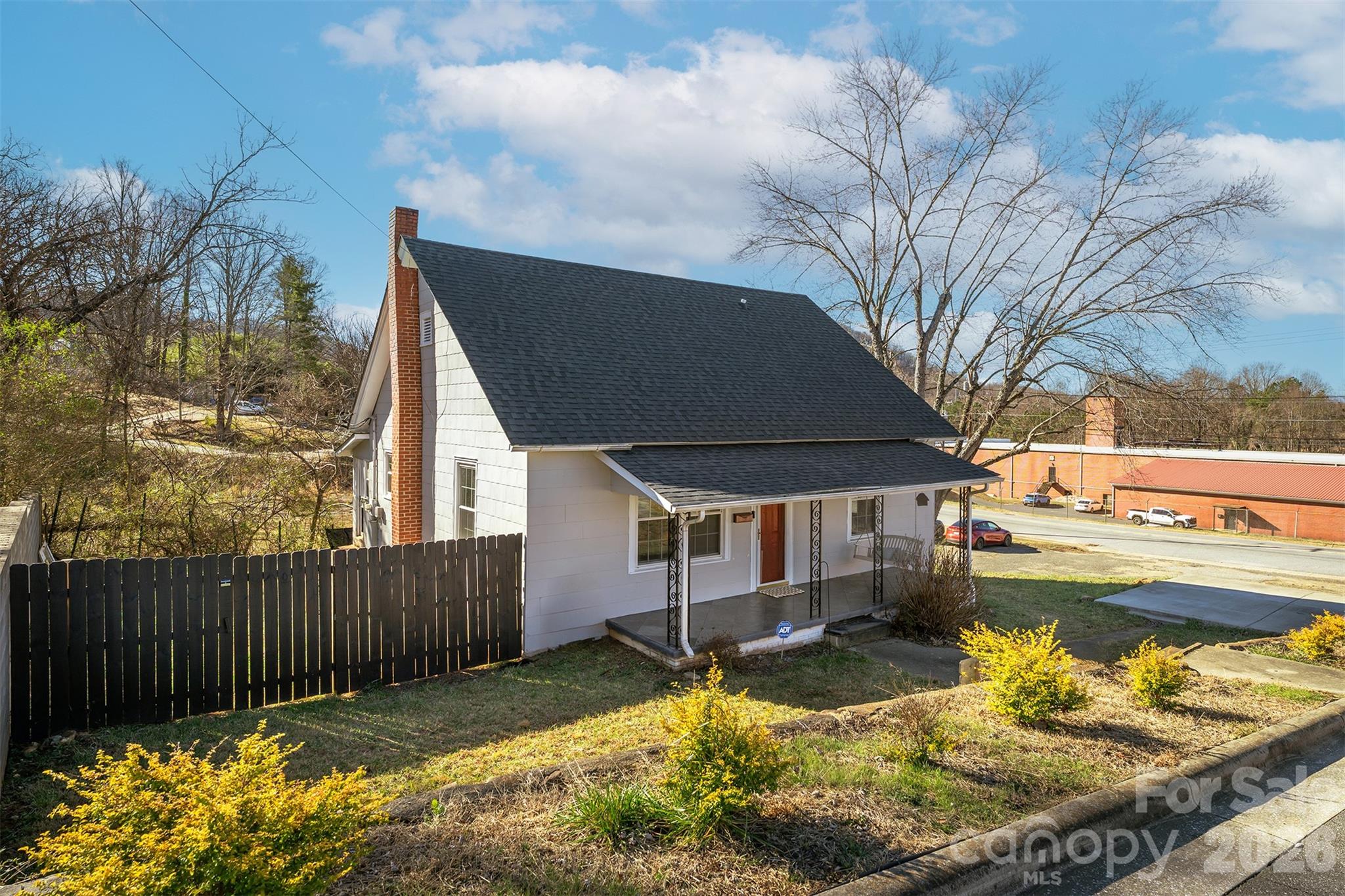 20 1st Street, Marion, NC. property listing photo