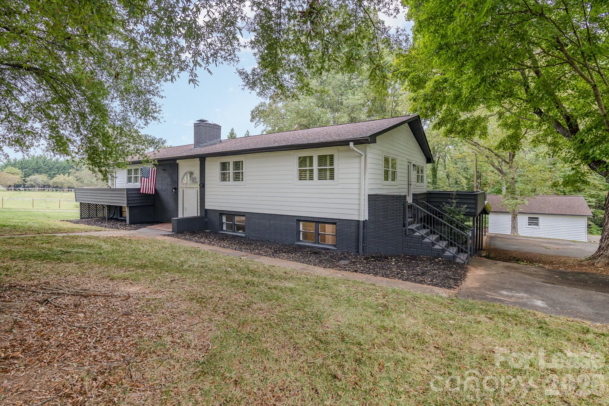 7407 Forney Hill Road, Denver, NC. property listing photo
