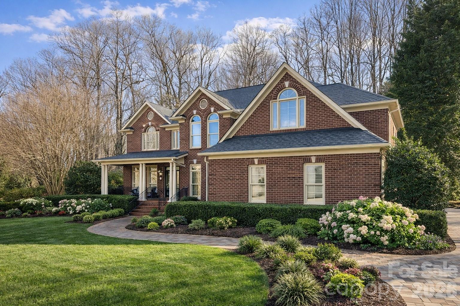 154 Pin Oak Lane, Mooresville, NC. property listing photo